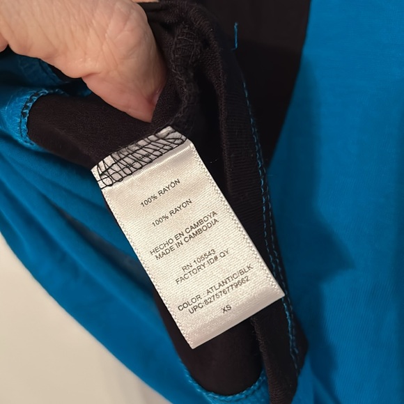 🎈3/$25🎈NWOT Derek Lam for Design Nation Cowl Neck Blouse - Picture 3 of 4